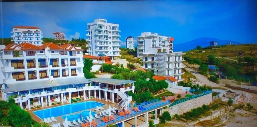 Sadet'S Penthouse Saranda Apartamento Exterior foto
